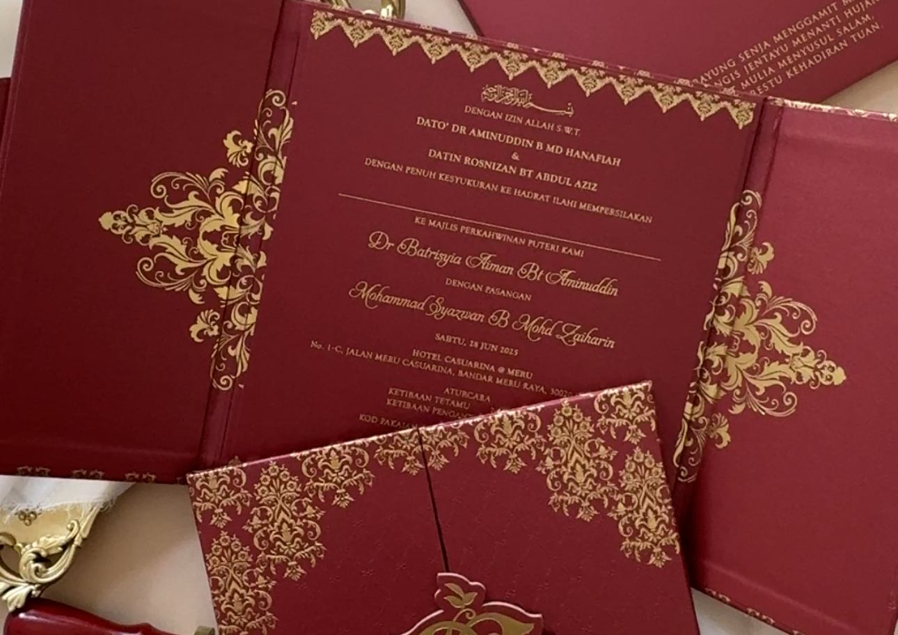 6 Idea Kad Kahwin Foil Stamping Premium Untuk Wow Faktor