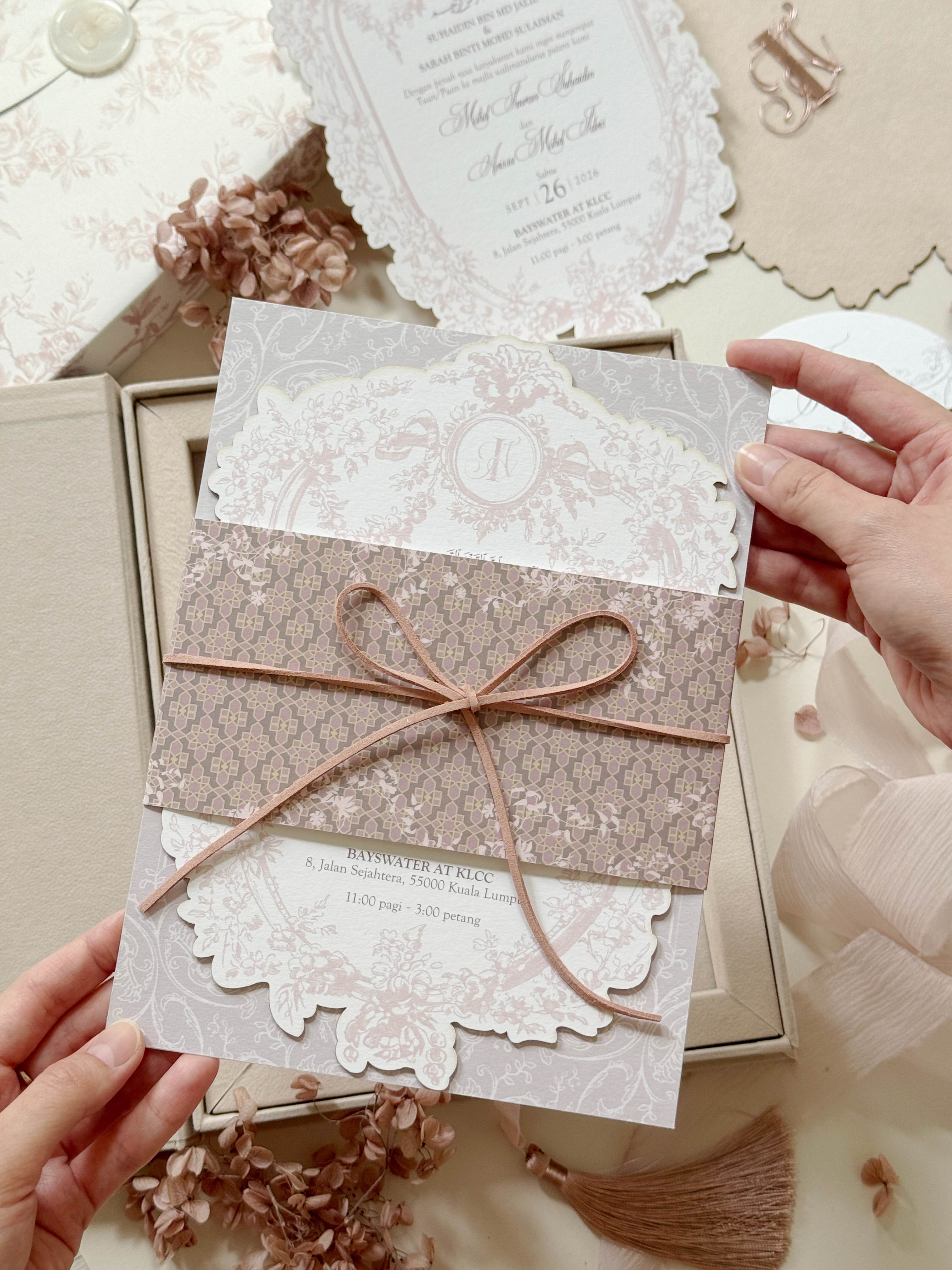 The Velvet Luxury Suite - Special Edition