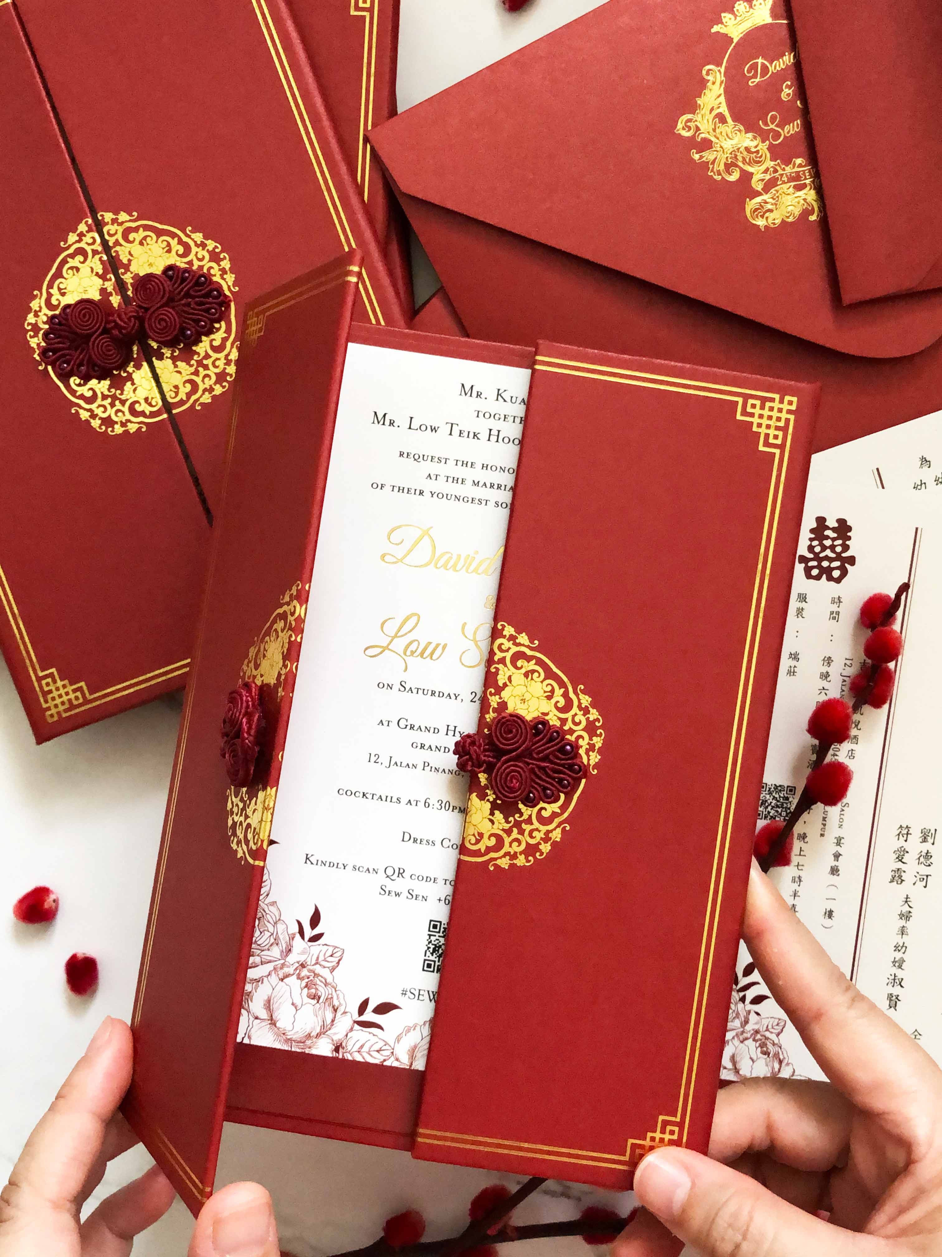 Keepsake Hardcover Wedding Invitation | No. 024 David & Sew Sen