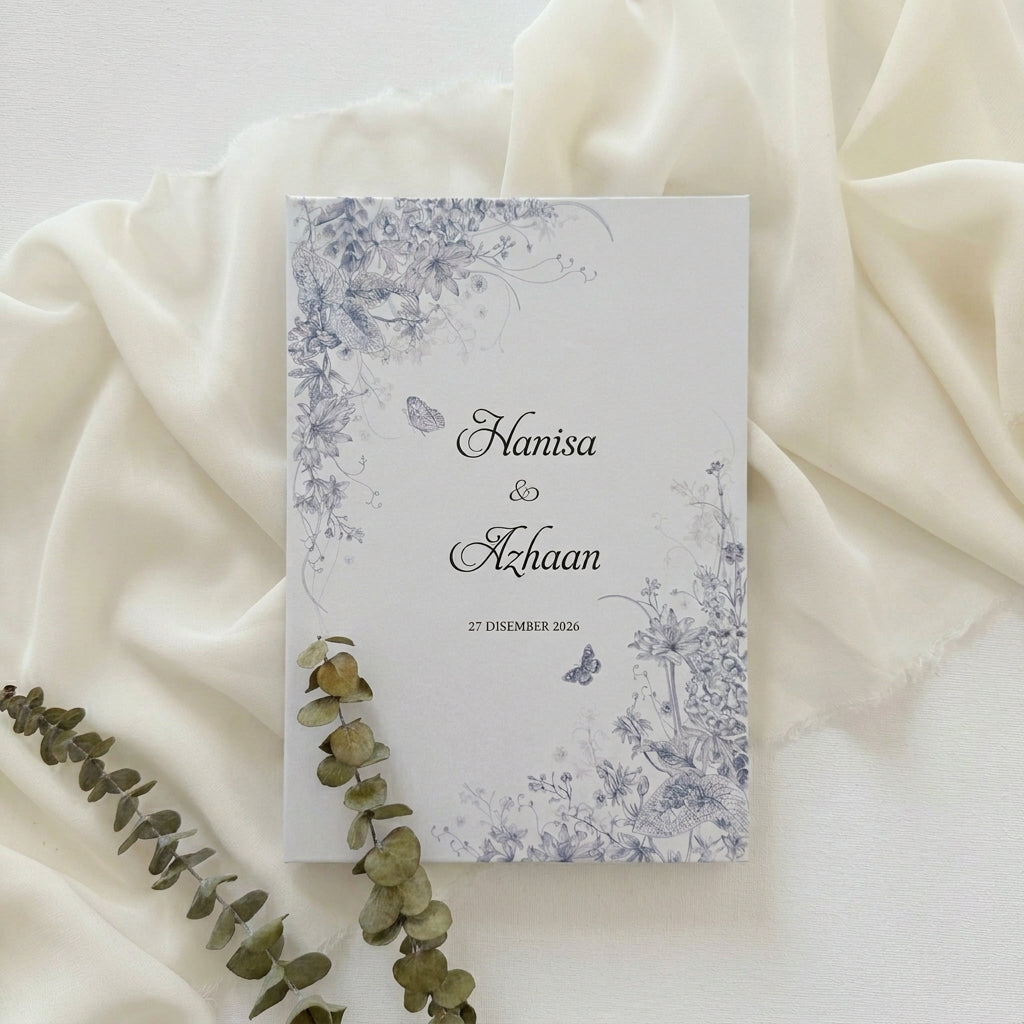 Hardcover wedding invitations offer a premium, book-like luxury presentation that makes a lasting statement for high-end ceremonies. Built on durable rigid chipboard, these invitations are often paired with high-end textures like matte laminate, velvet, or suede, and are finished with elegant hot foil stamping.